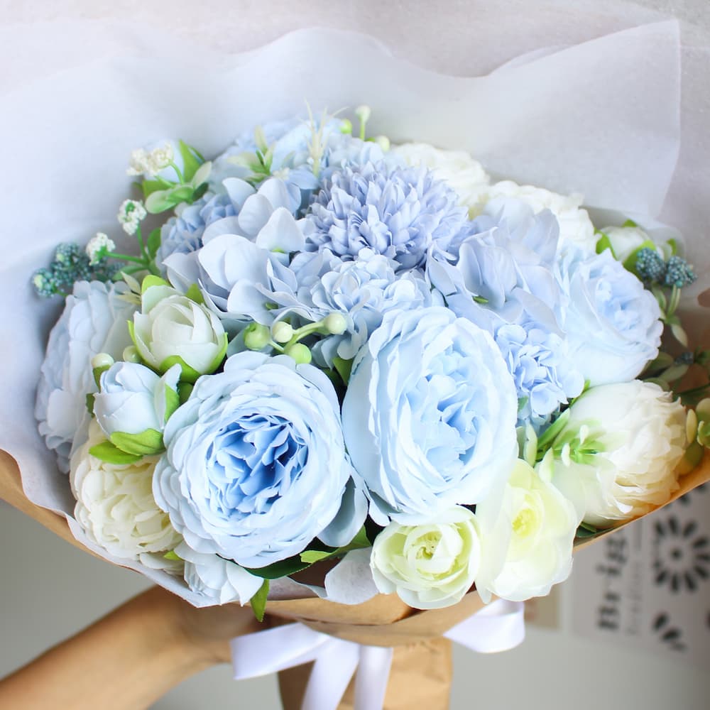 everlasting flower bouquet