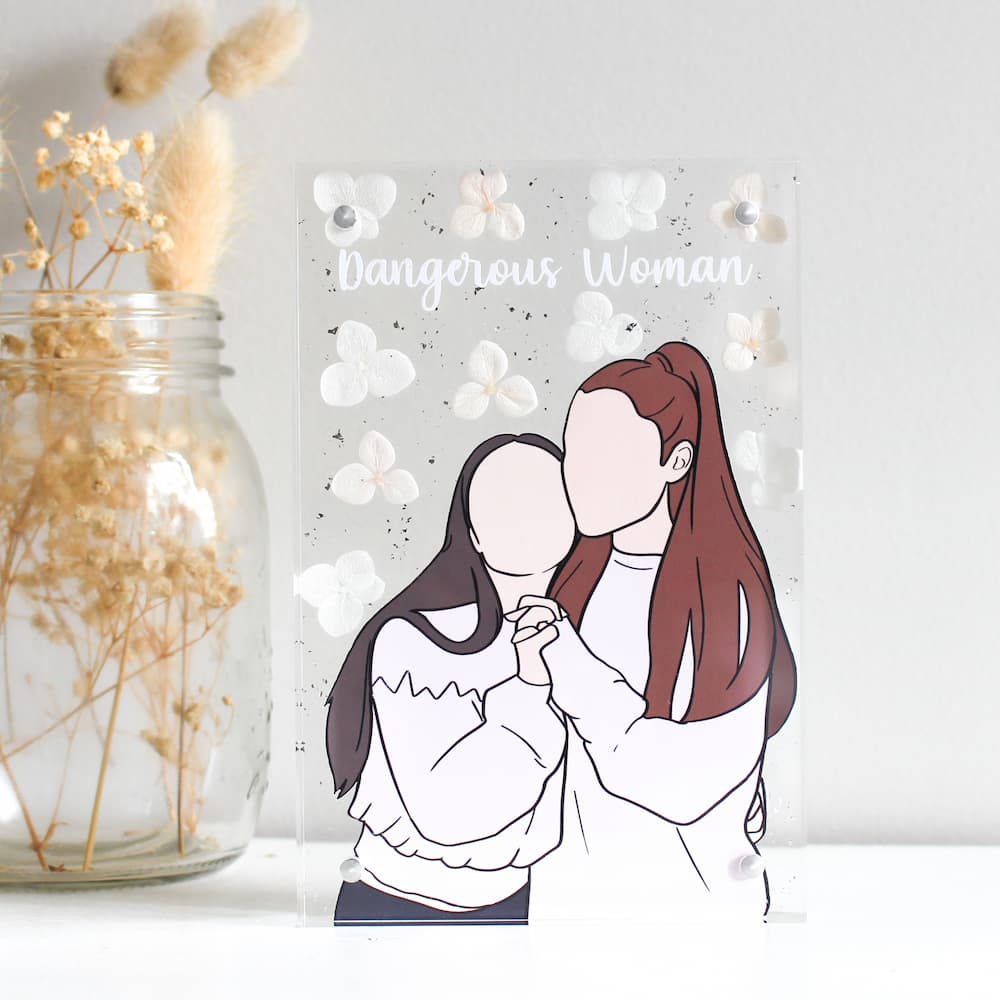 personalised digital illustration frame ariana grande drawing ariana grande digital illustration frame pressed flower frame