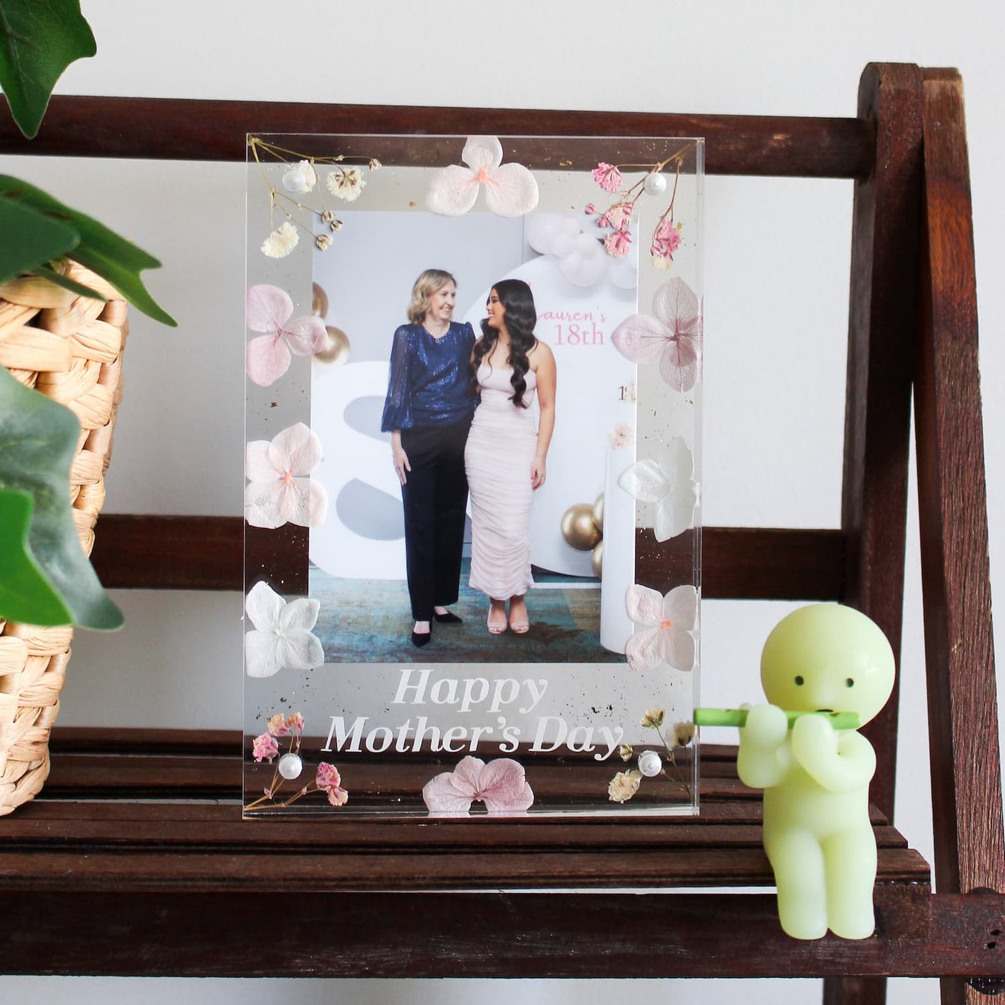 mother's day gift photo flower frame