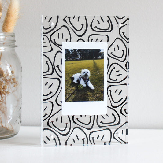 Personalised Wavy Smiley Face Polaroid Frame - Black (Ready Made)