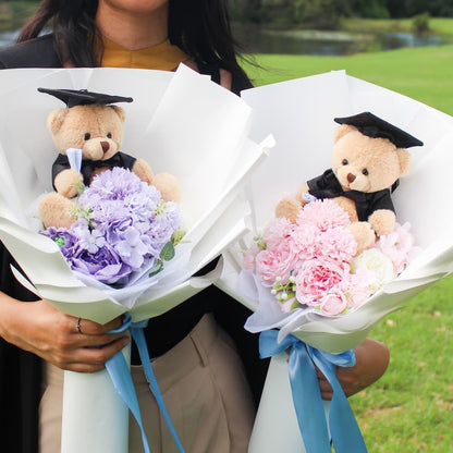 Premium Graduation Bear Bouquet