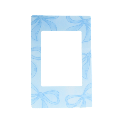 Magnetic photo frame with blue bows